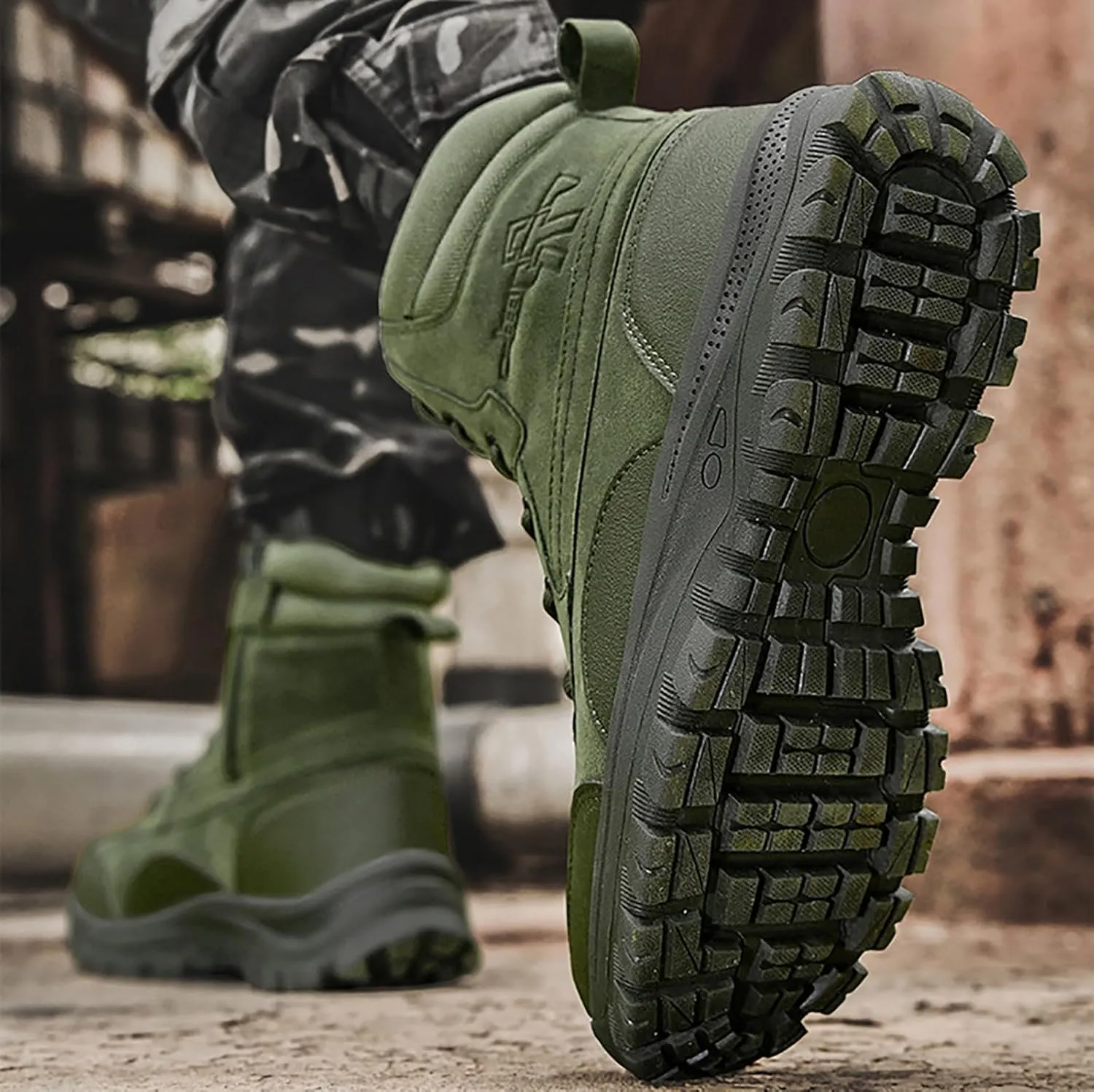 Men's Commando Combat Boots Outdoor Army Patrol Boots Tactical Boots Breathable Military Boots Security Police Shoes